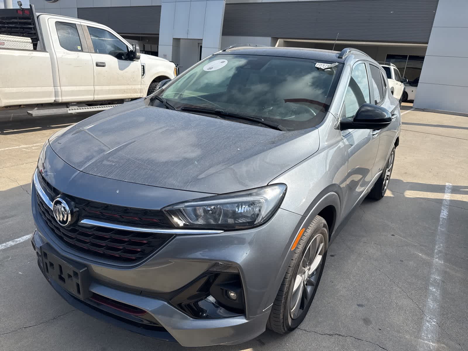 2022 Buick Encore GX Select's photo