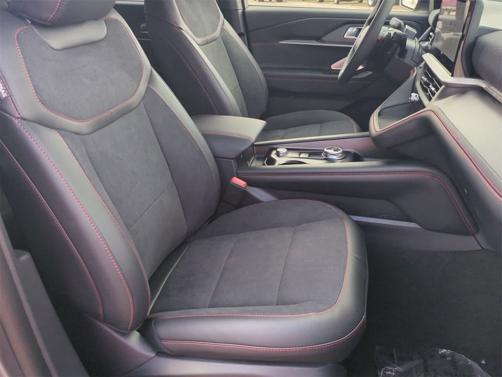 Thumbnail: 2026 Ford Explorer - 28