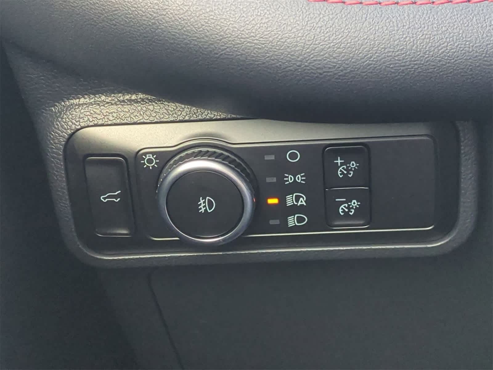 Thumbnail: 2026 Ford Explorer - 18