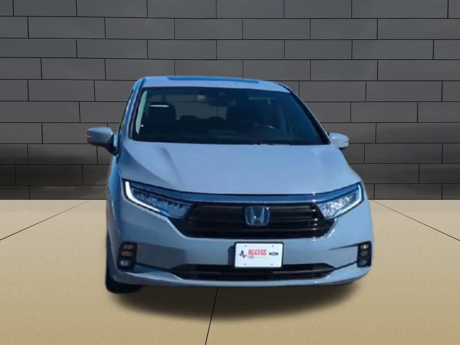 2023 Honda Odyssey Elite photo 3