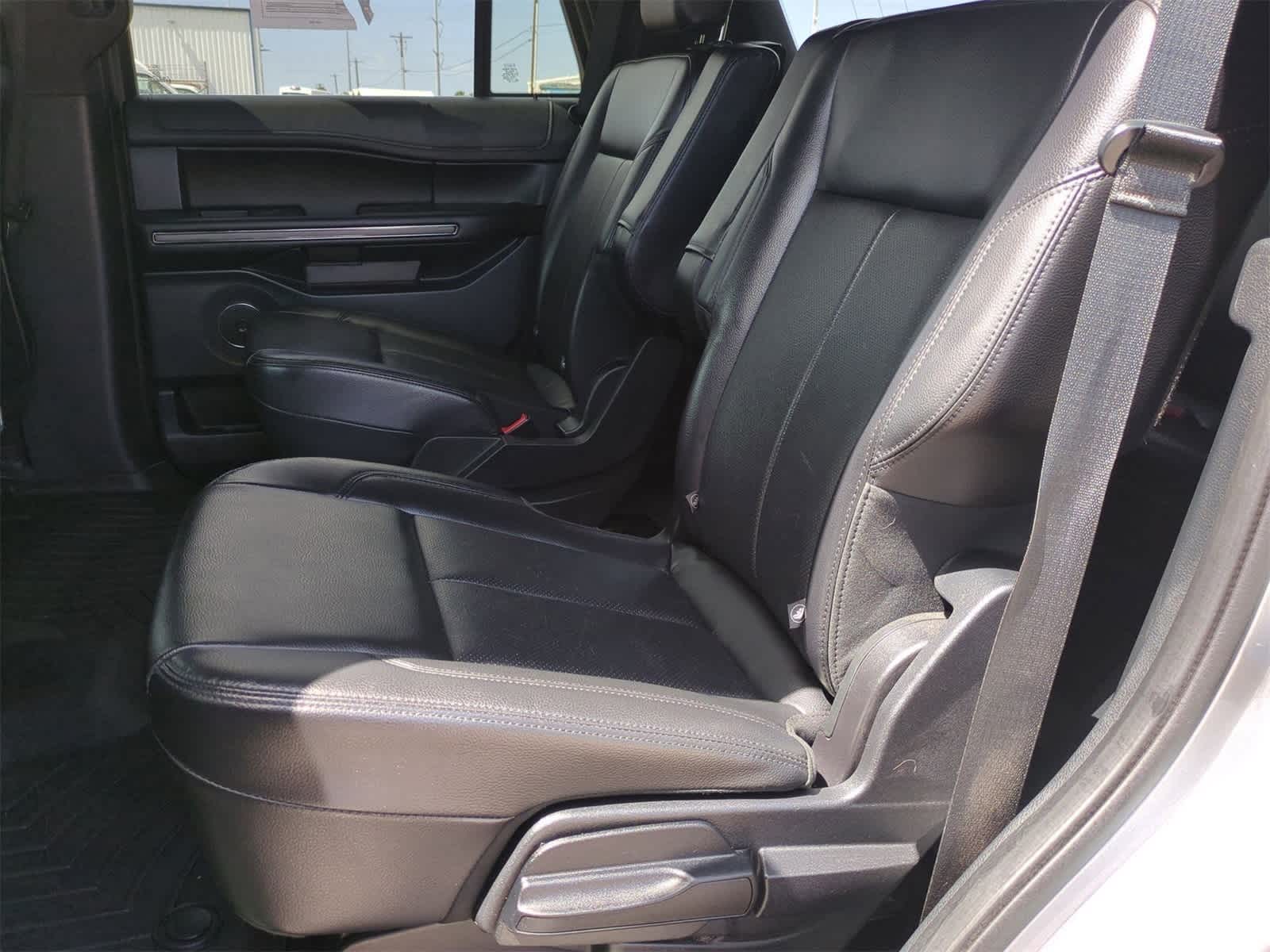 2020 Ford Expedition XLT 25