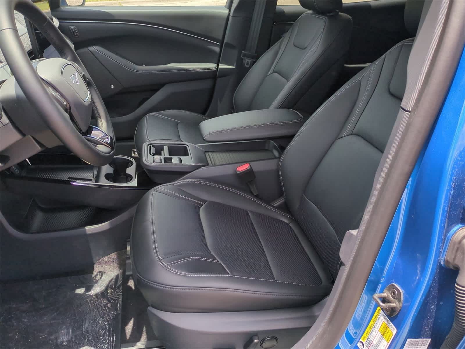 Thumbnail: 2025 Ford Mustang Mach-E - 19