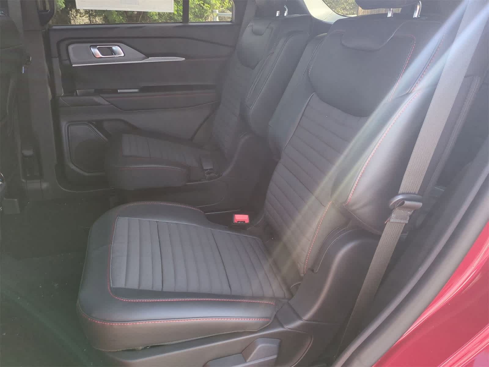 Thumbnail: 2026 Ford Explorer - 24