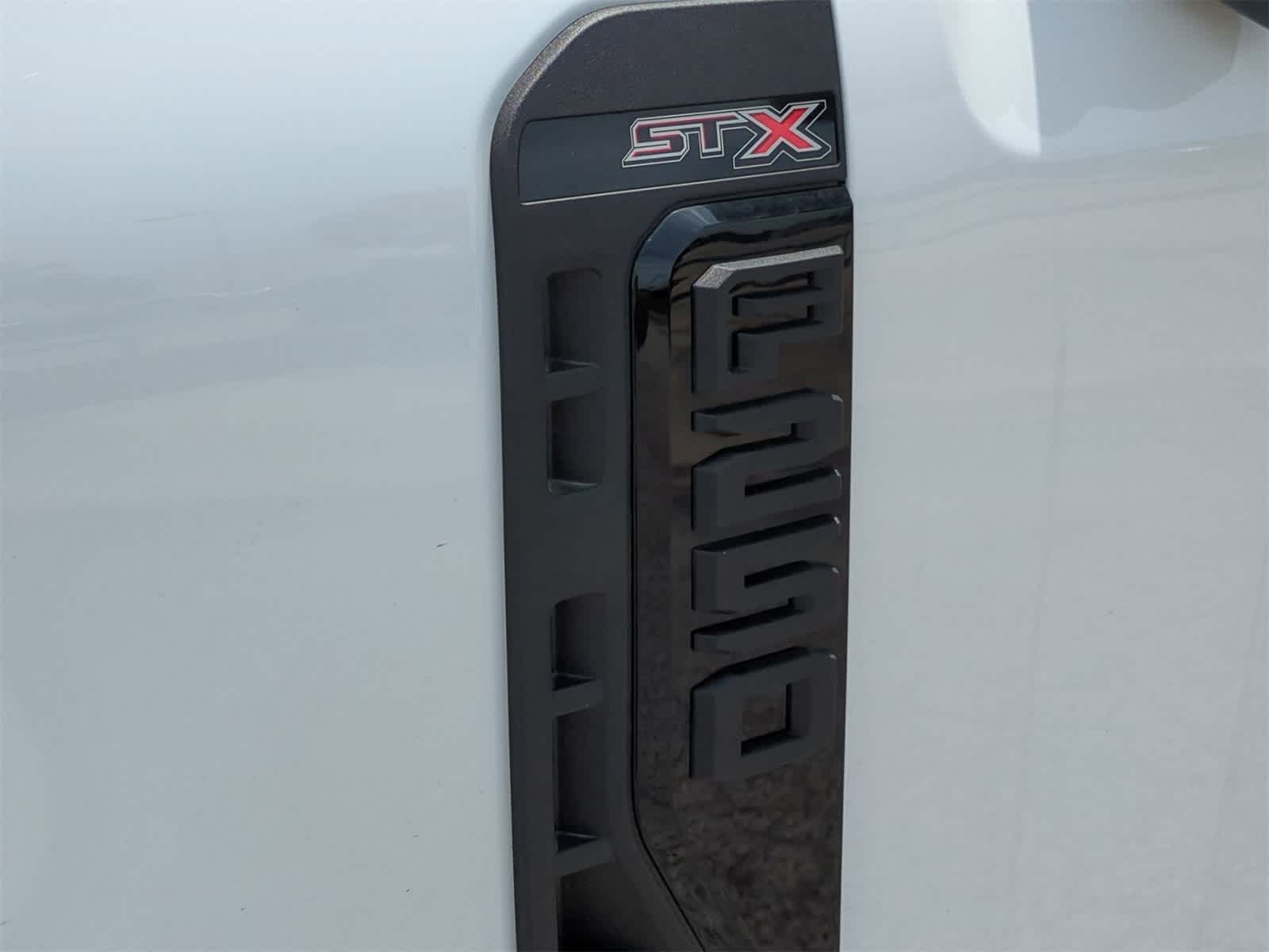 Thumbnail: 2025 Ford F-250 - 29