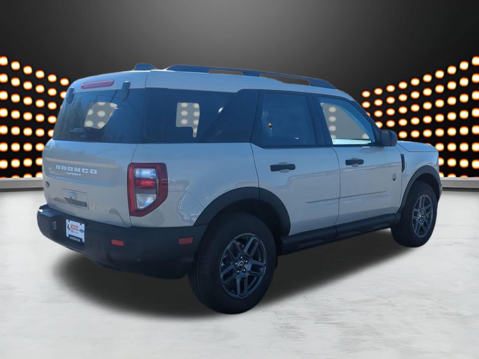 Thumbnail: 2025 Ford Bronco Sport - 8