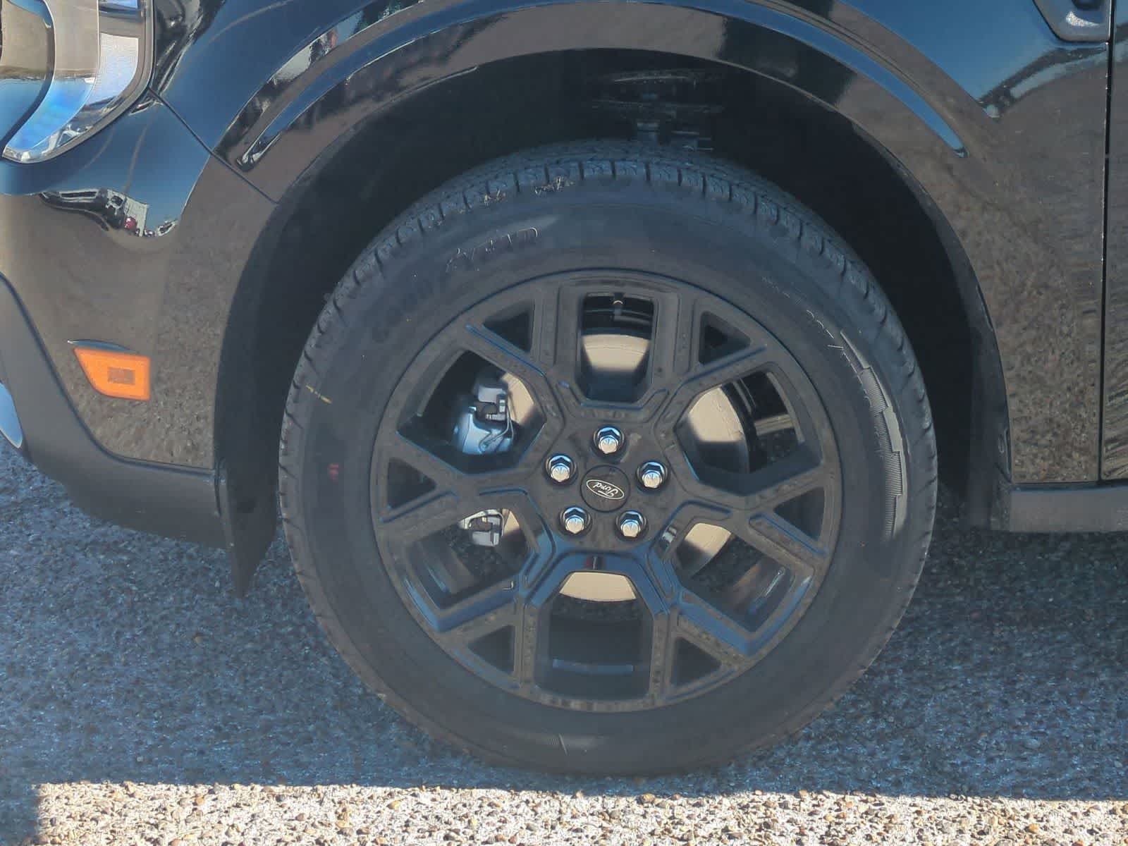 Thumbnail: 2026 Ford Maverick - 31