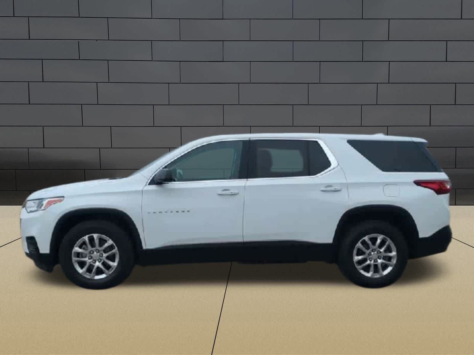 Thumbnail: 2019 Chevrolet Traverse - 5