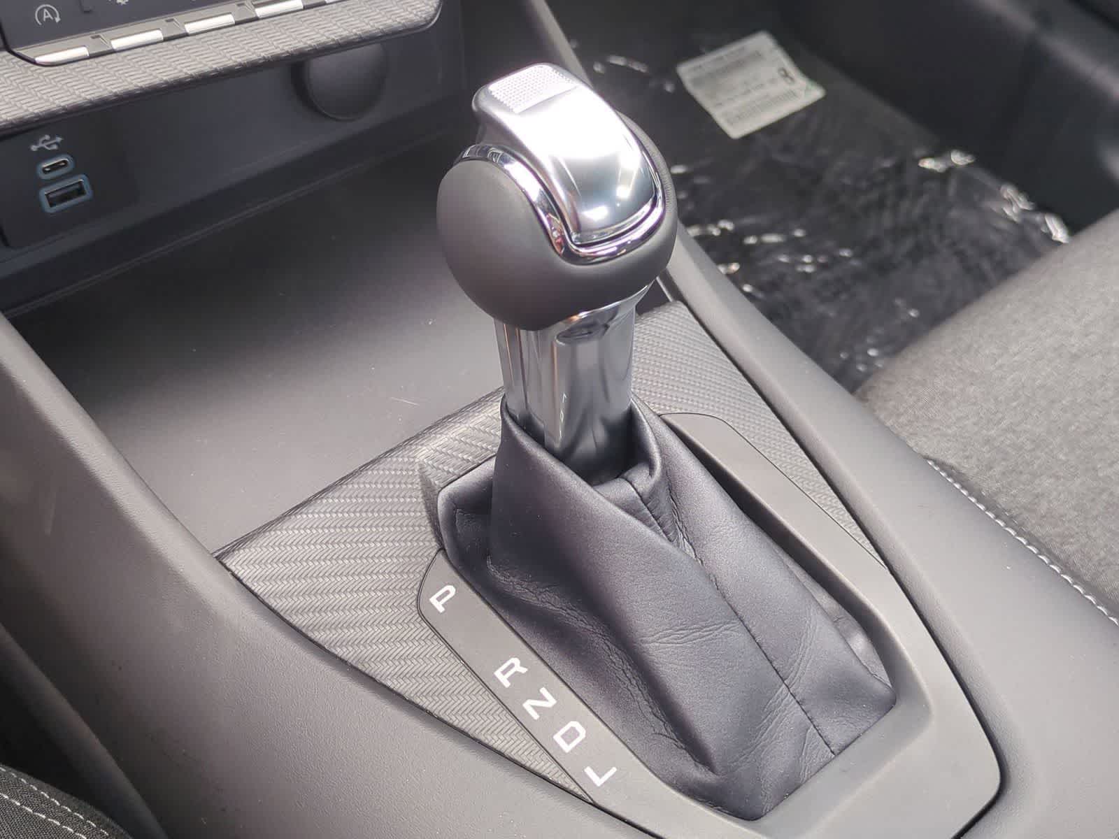 Thumbnail: 2025 Ford Mustang - 15