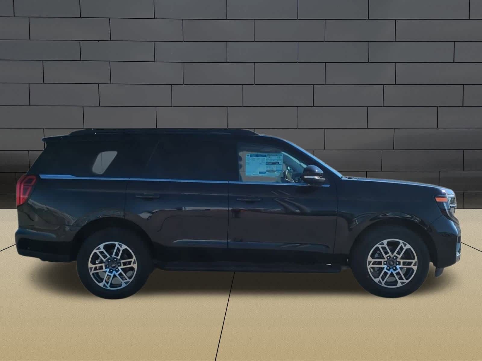 Thumbnail: 2025 Ford Expedition - 9