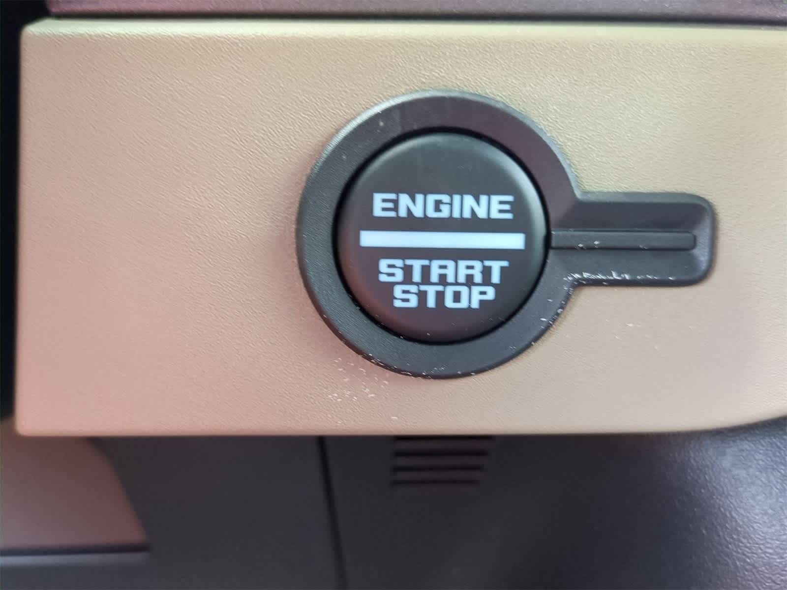 Thumbnail: 2025 Ford Bronco - 17