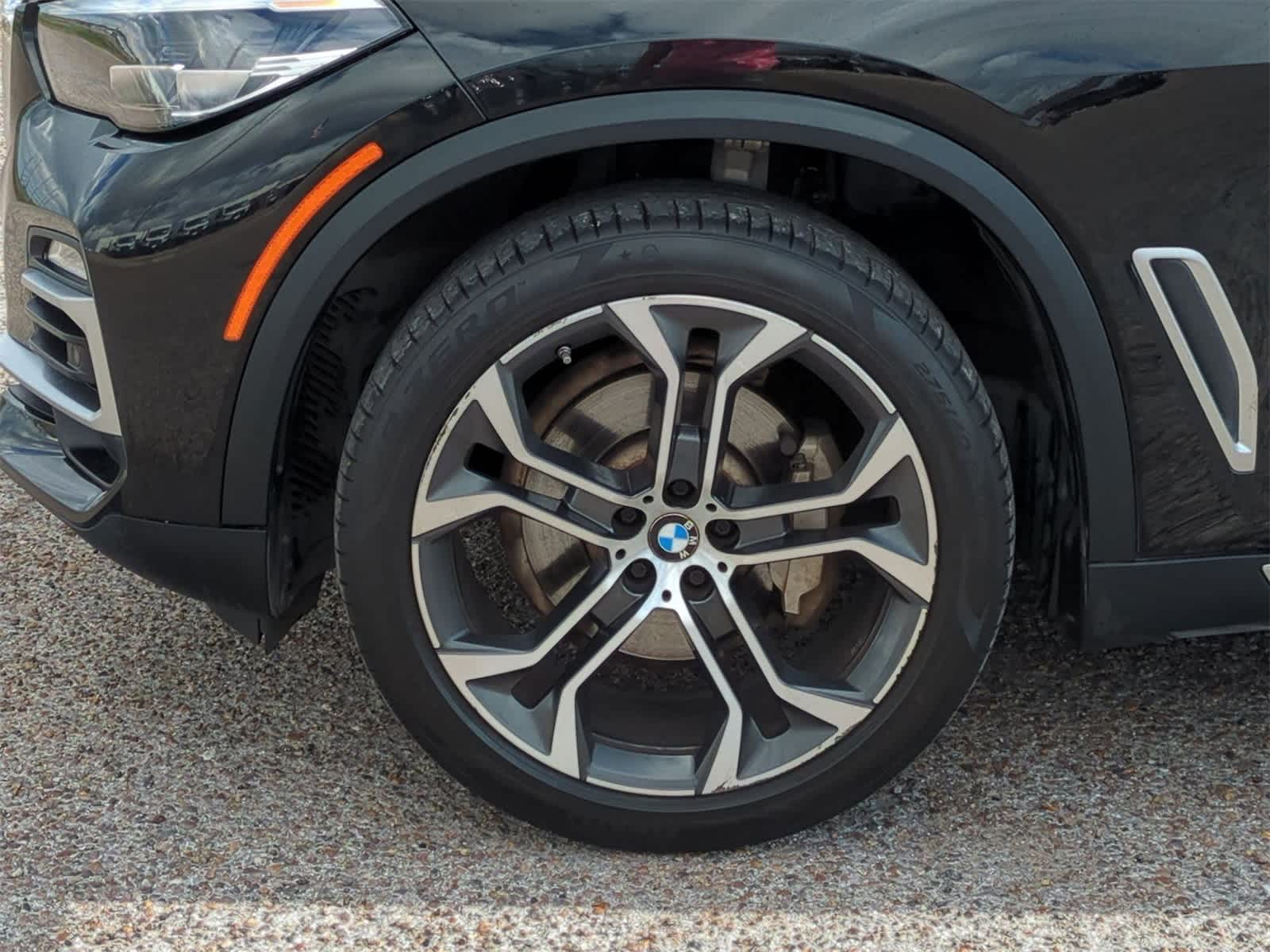 Thumbnail: 2021 BMW X5 - 33