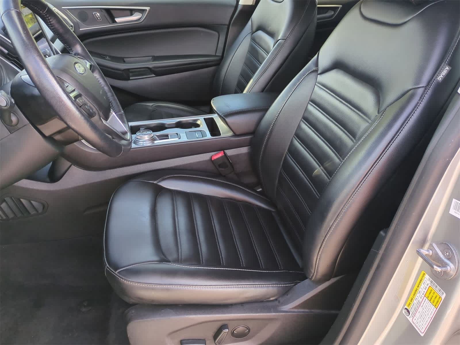 Thumbnail: 2023 Ford Edge - 18