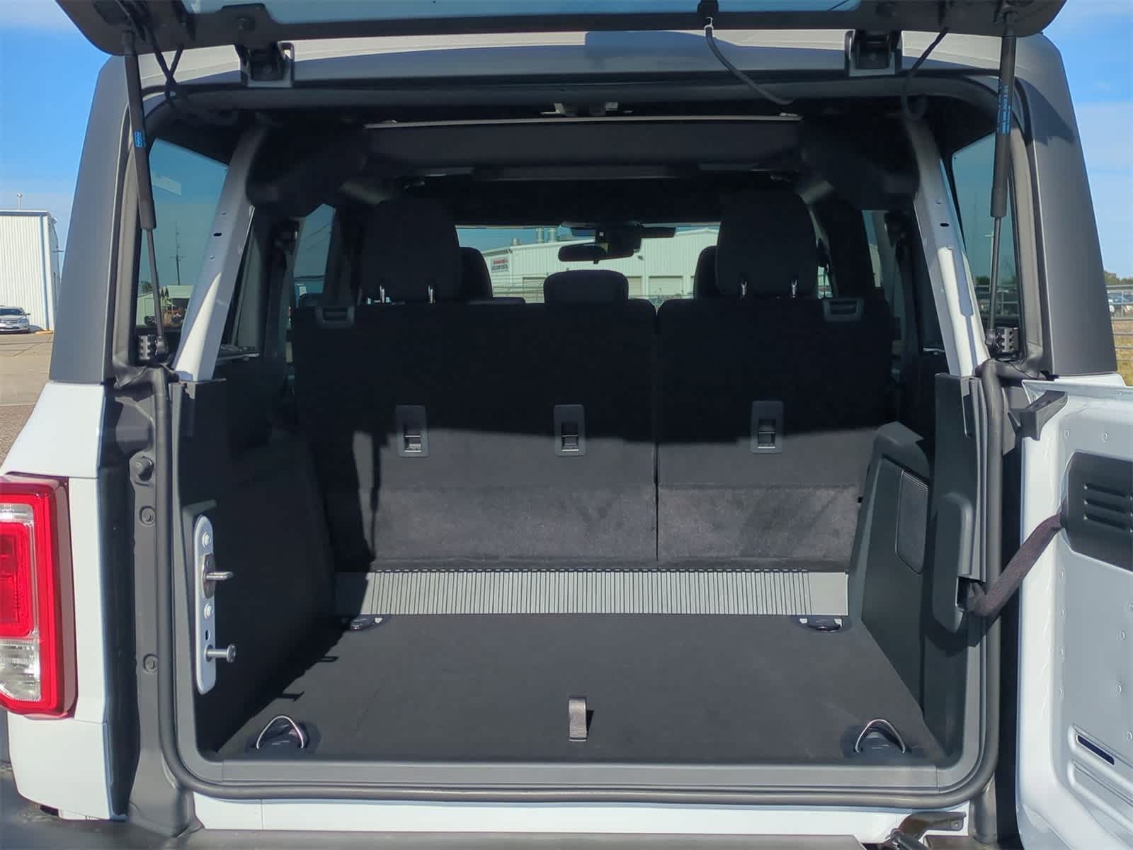 Thumbnail: 2025 Ford Bronco - 25