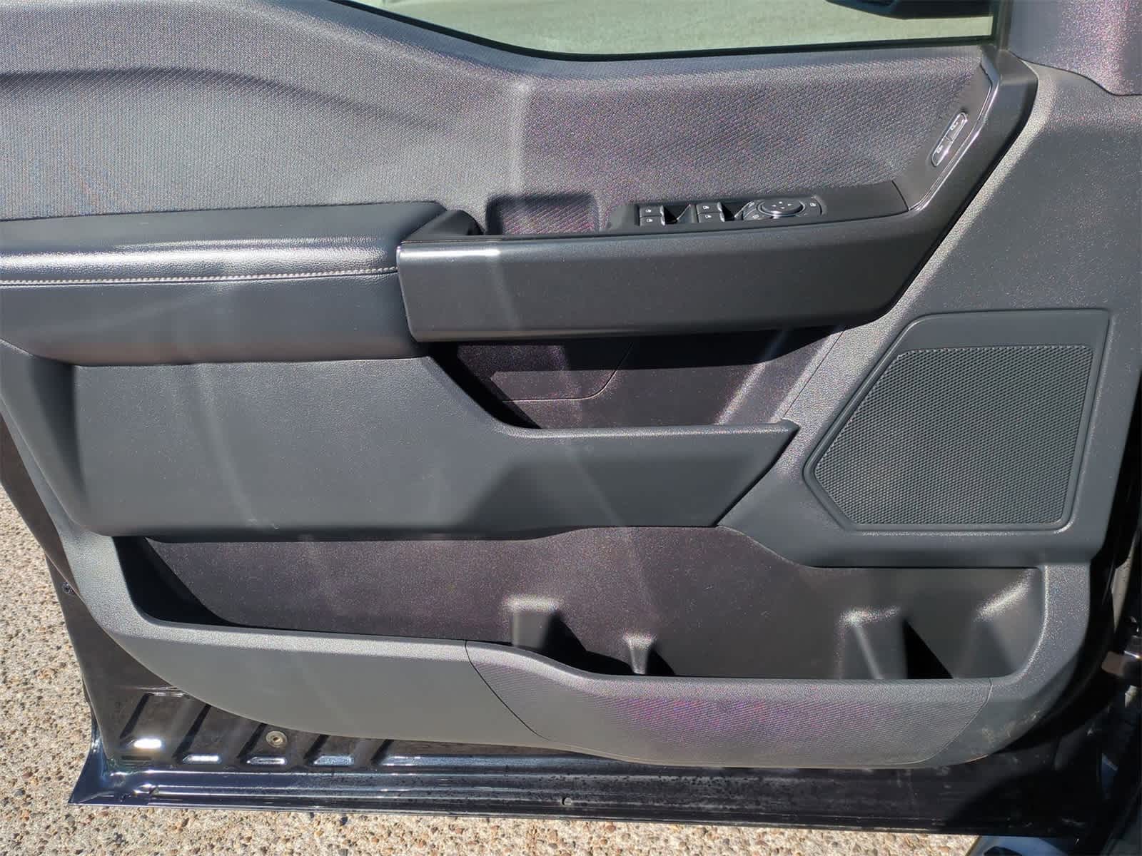 Thumbnail: 2021 Ford F-150 - 21