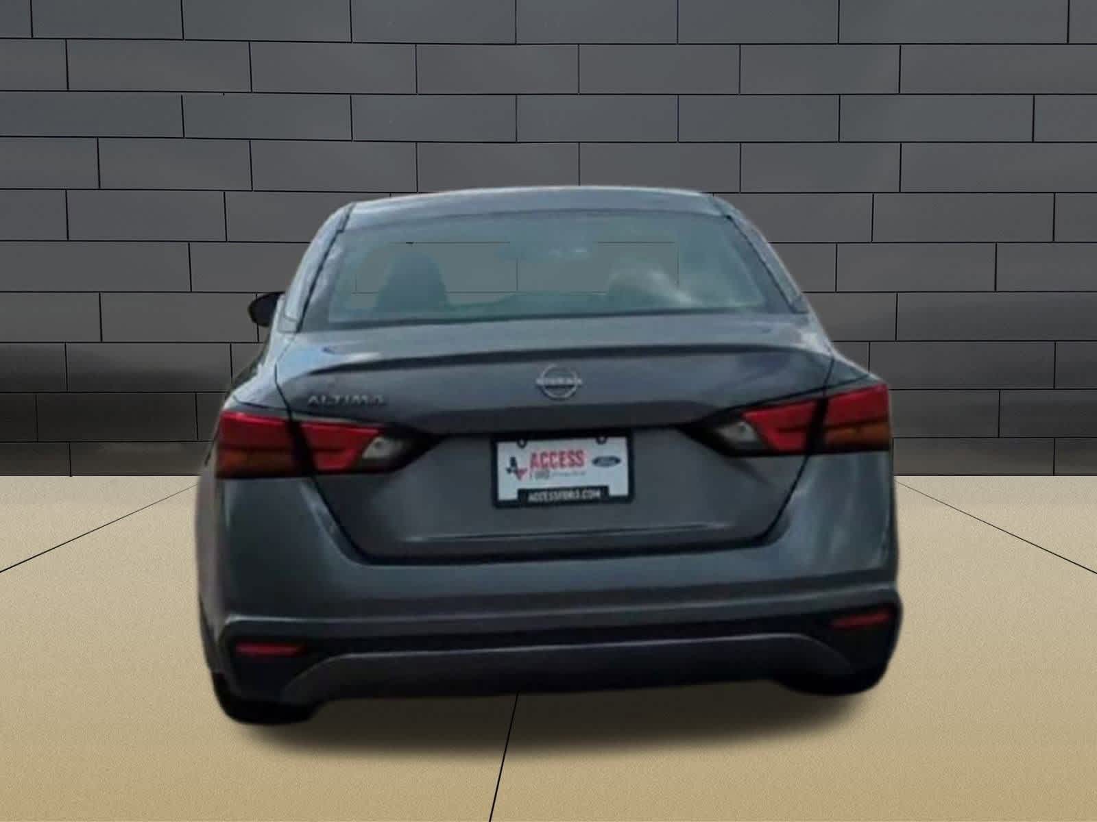 Thumbnail: 2024 Nissan Altima - 7