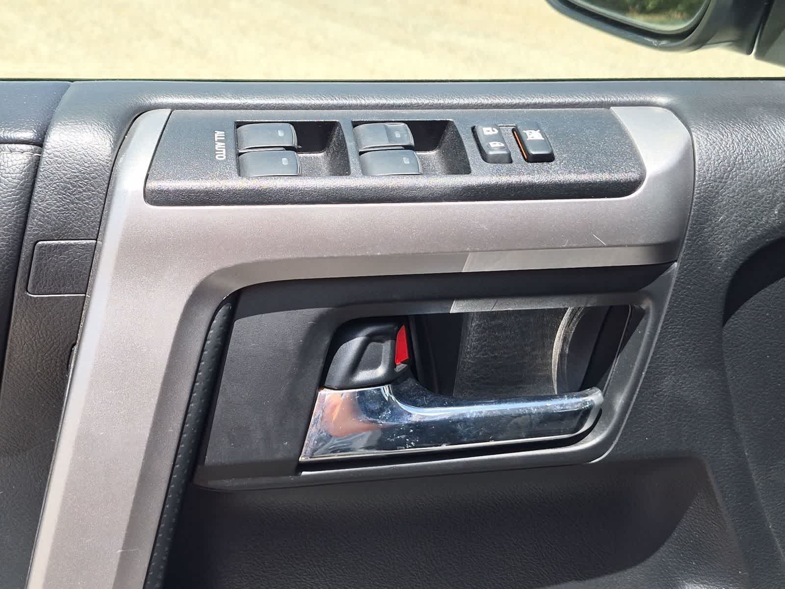 2022 Toyota 4Runner SR5 - Photo 21