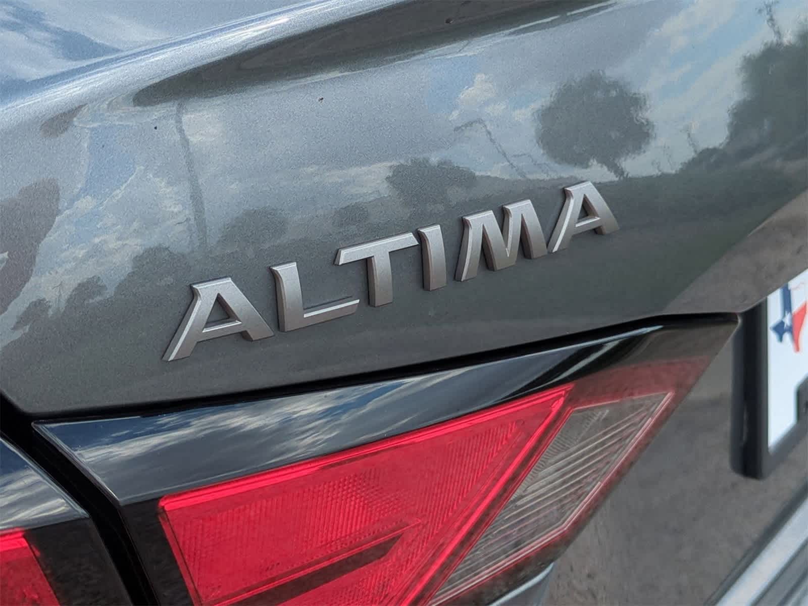 Thumbnail: 2024 Nissan Altima - 30