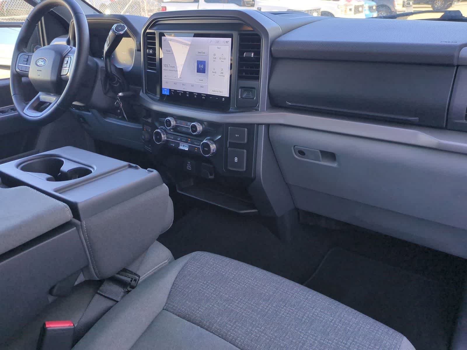 Thumbnail: 2025 Ford F-150 - 26