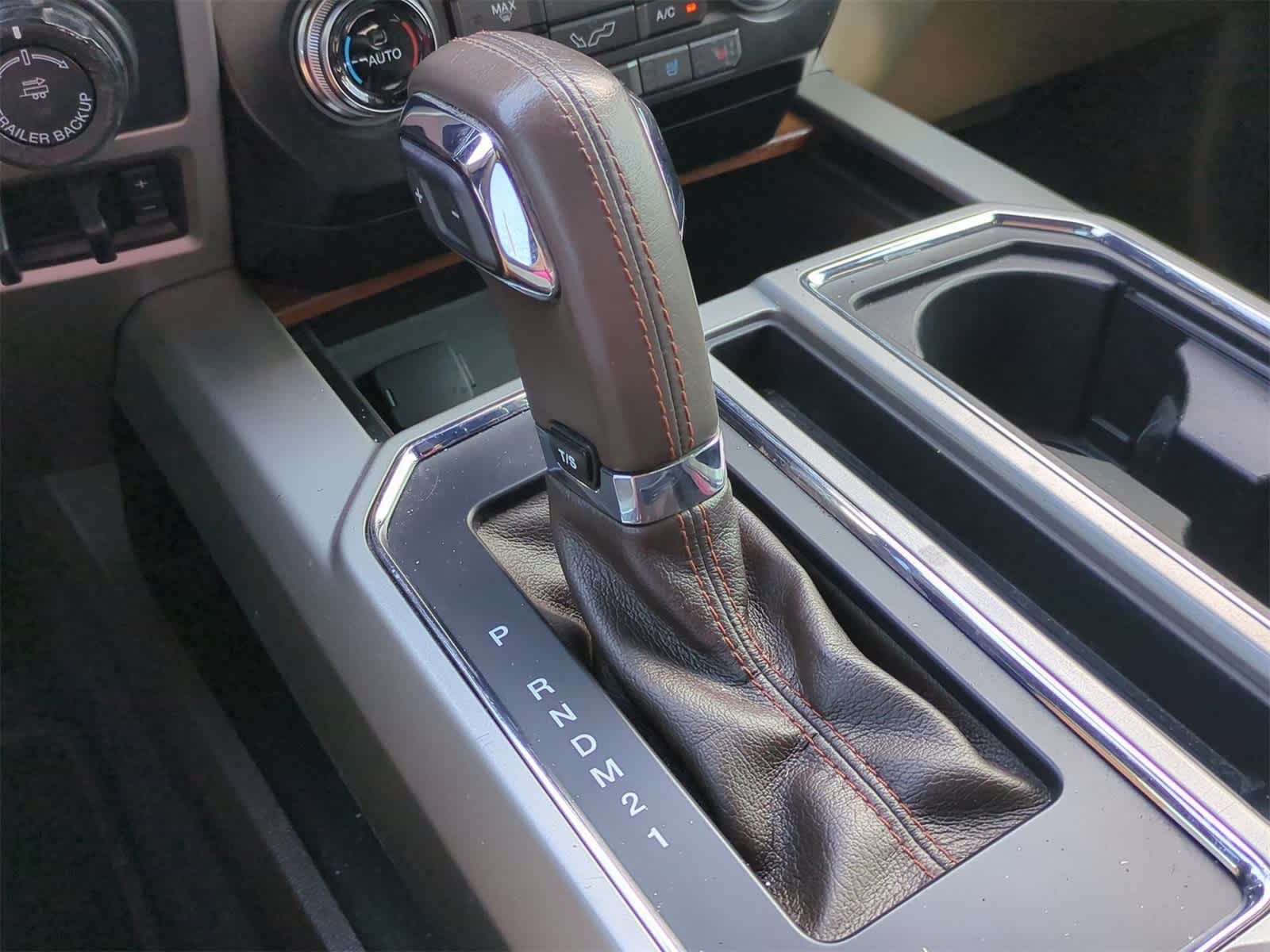 Thumbnail: 2016 Ford F-150 - 16