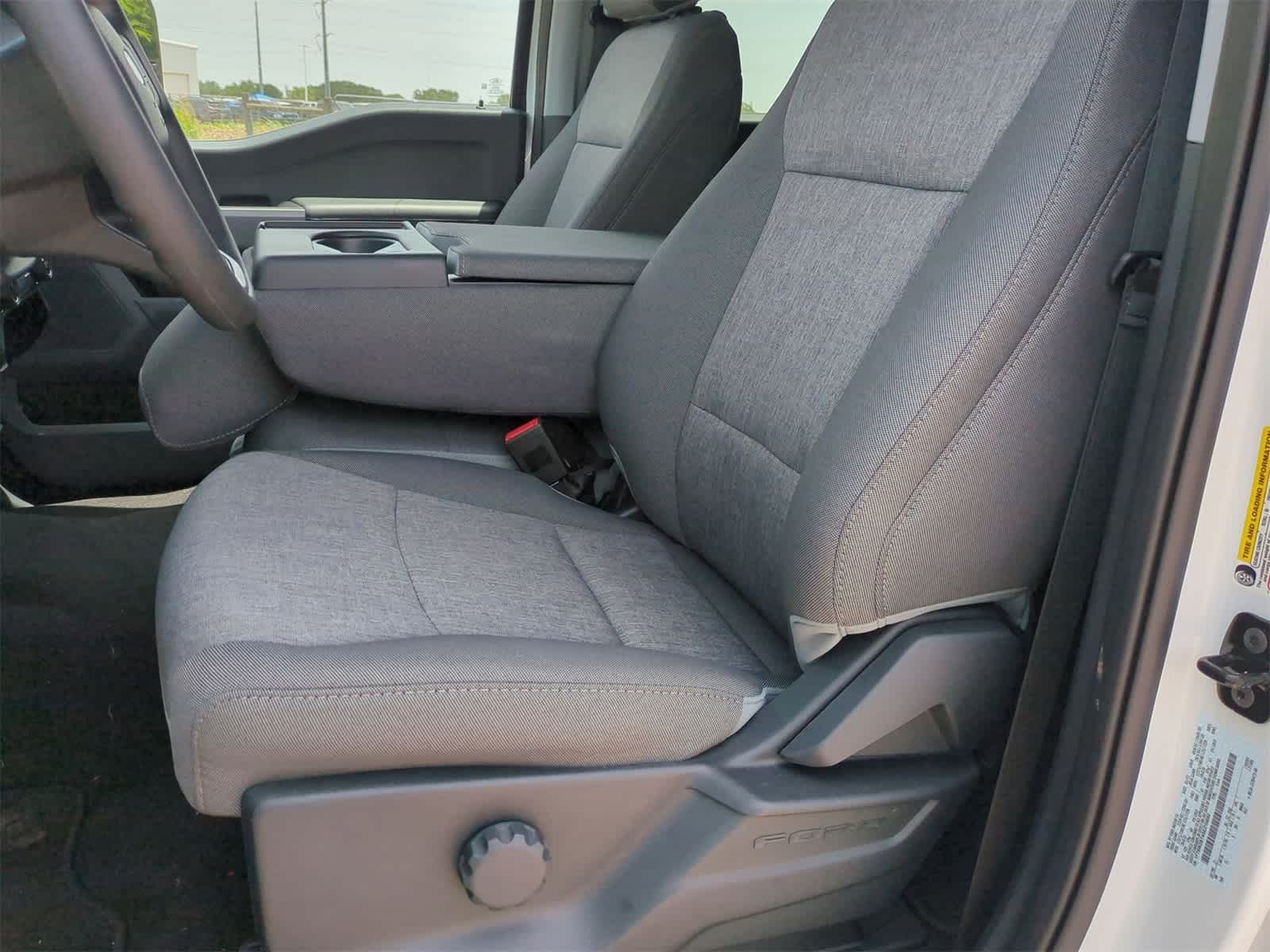 Thumbnail: 2025 Ford F-250 - 17