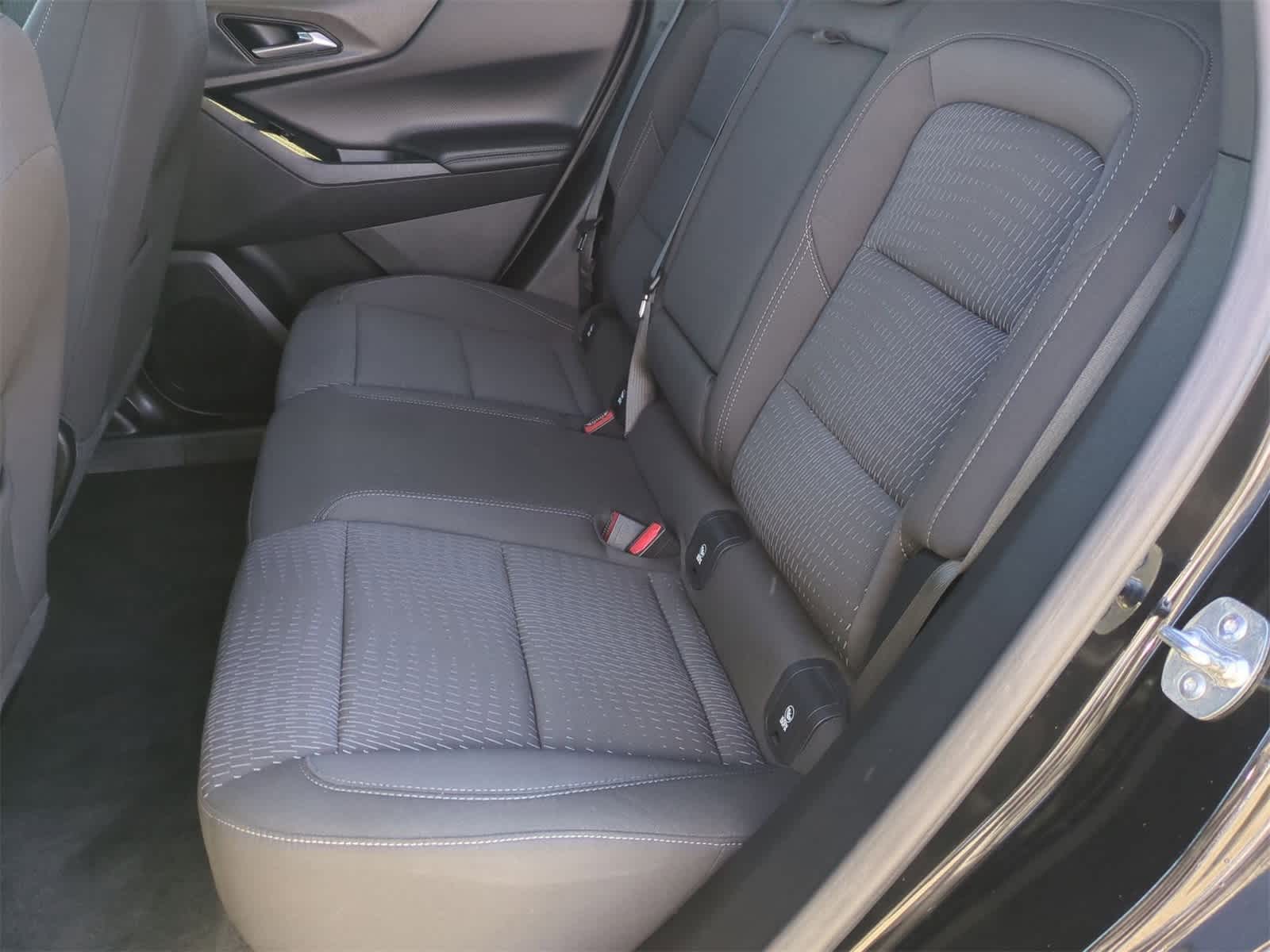 Thumbnail: 2025 Chevrolet Equinox - 23