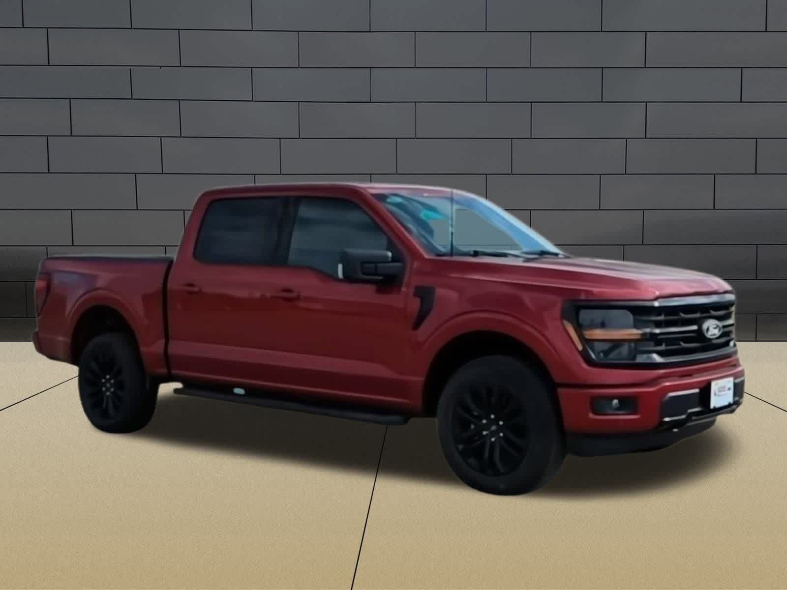 2025 Ford F-150 XLT photo 2
