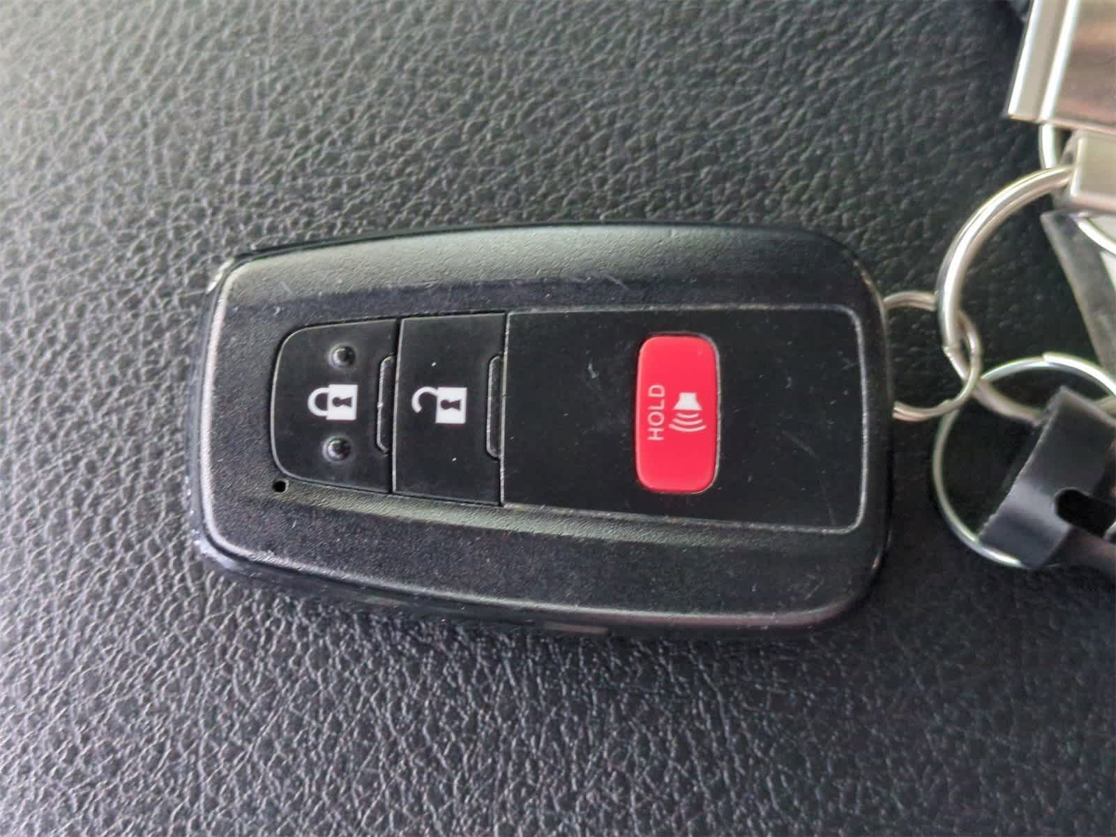 Thumbnail: 2022 Toyota 4Runner - 35