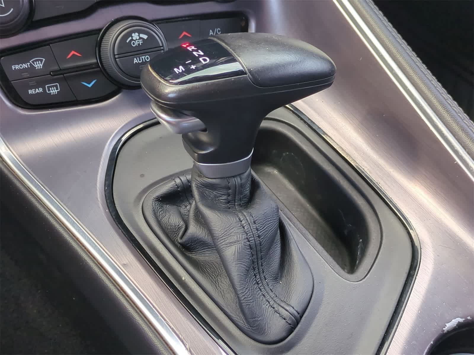 Thumbnail: 2016 Dodge Challenger - 14