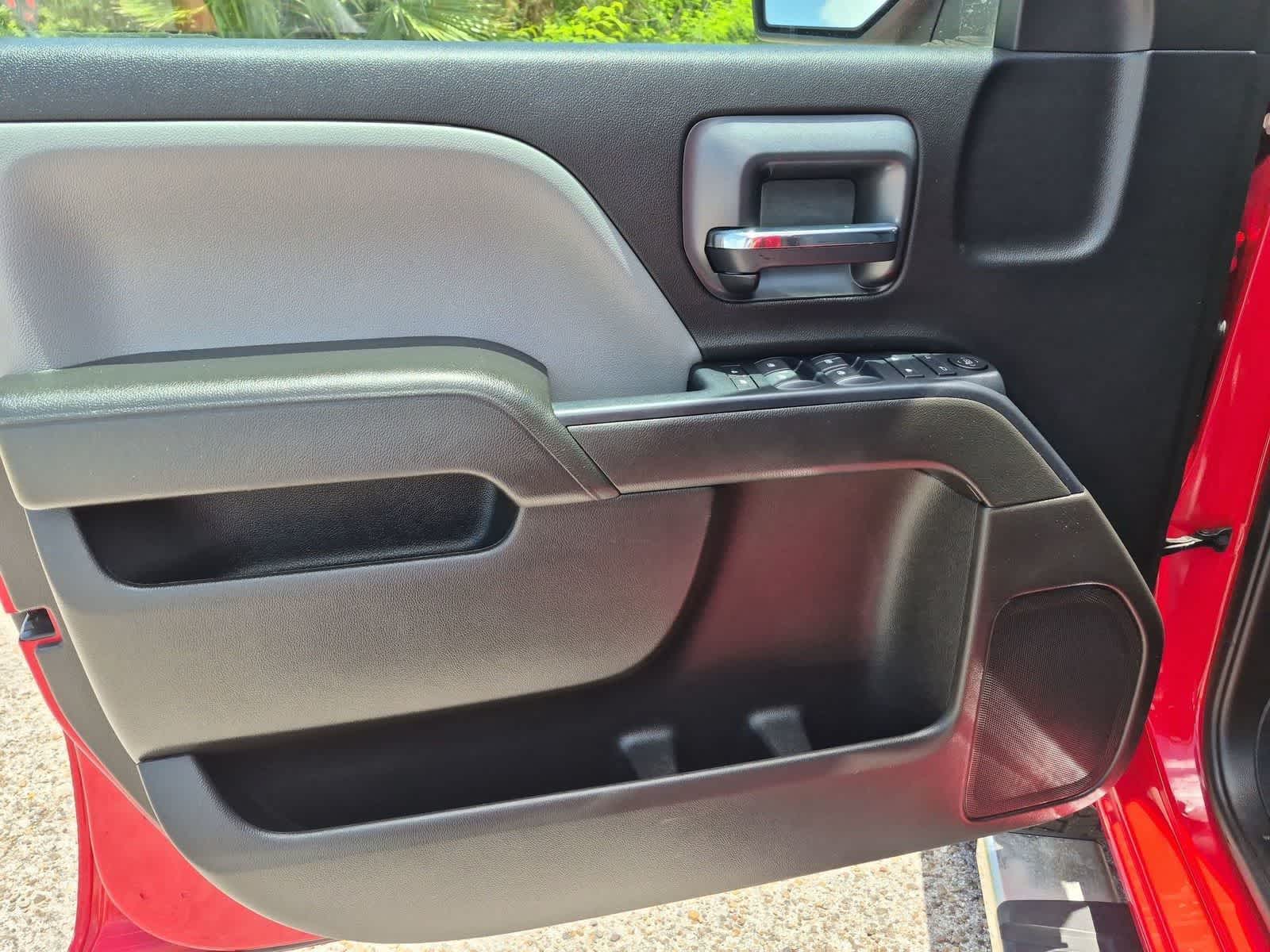 Thumbnail: 2019 Chevrolet Silverado 1500 - 19