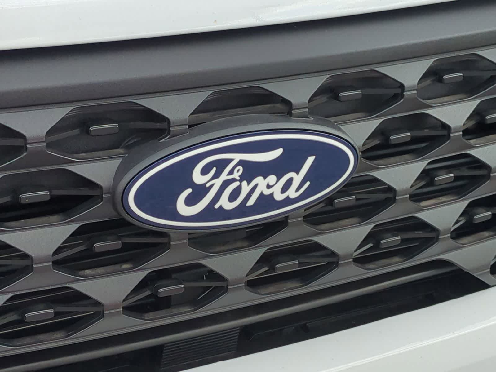 Thumbnail: 2025 Ford Maverick - 28