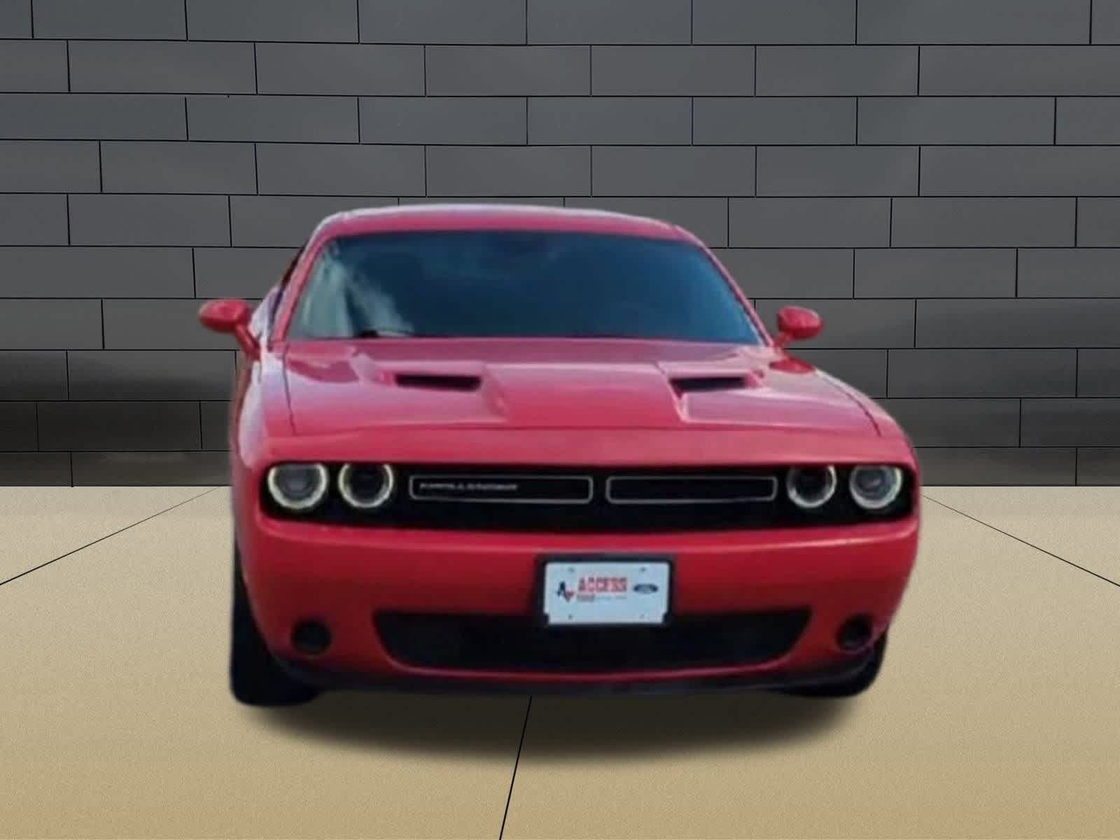 Thumbnail: 2016 Dodge Challenger - 3