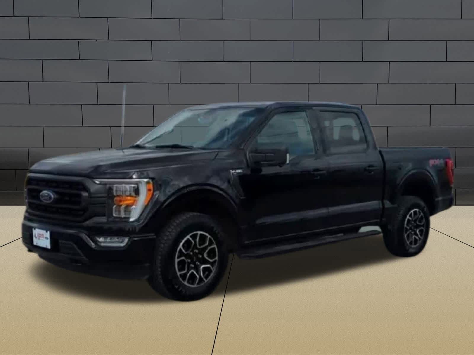 2021 Ford F-150 XLT photo 4