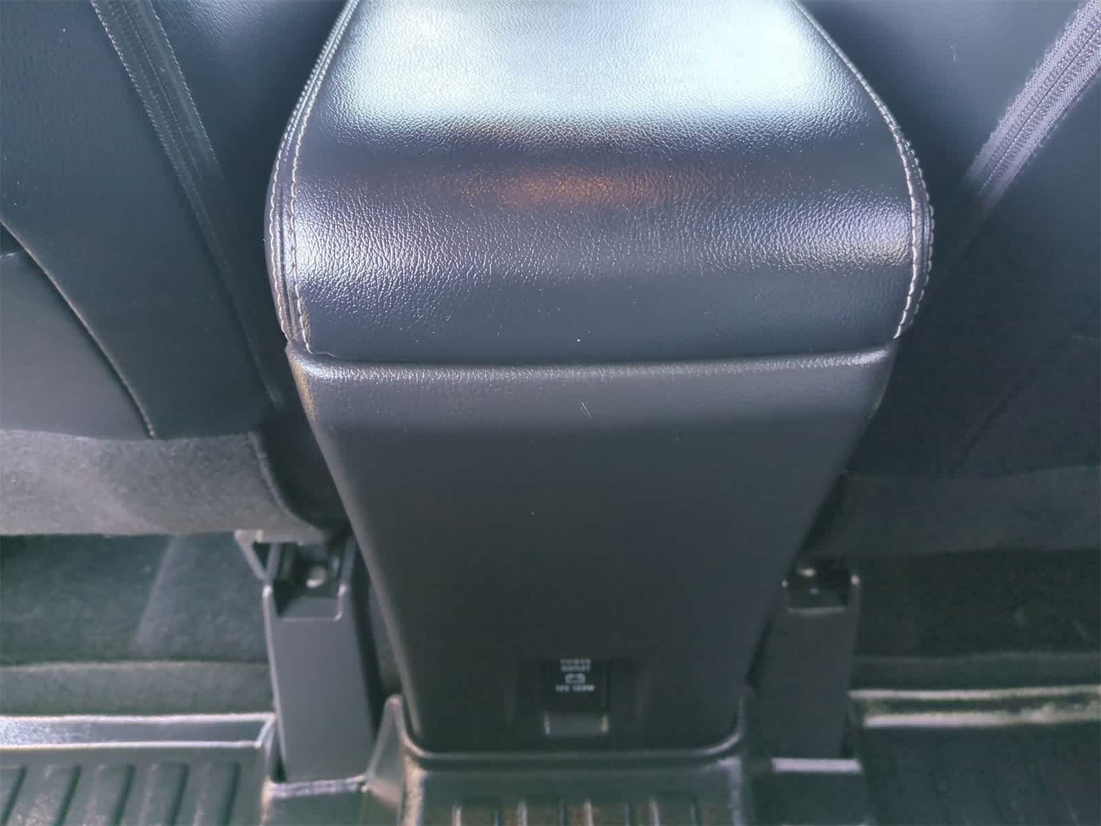 Thumbnail: 2022 Mitsubishi Eclipse Cross - 21