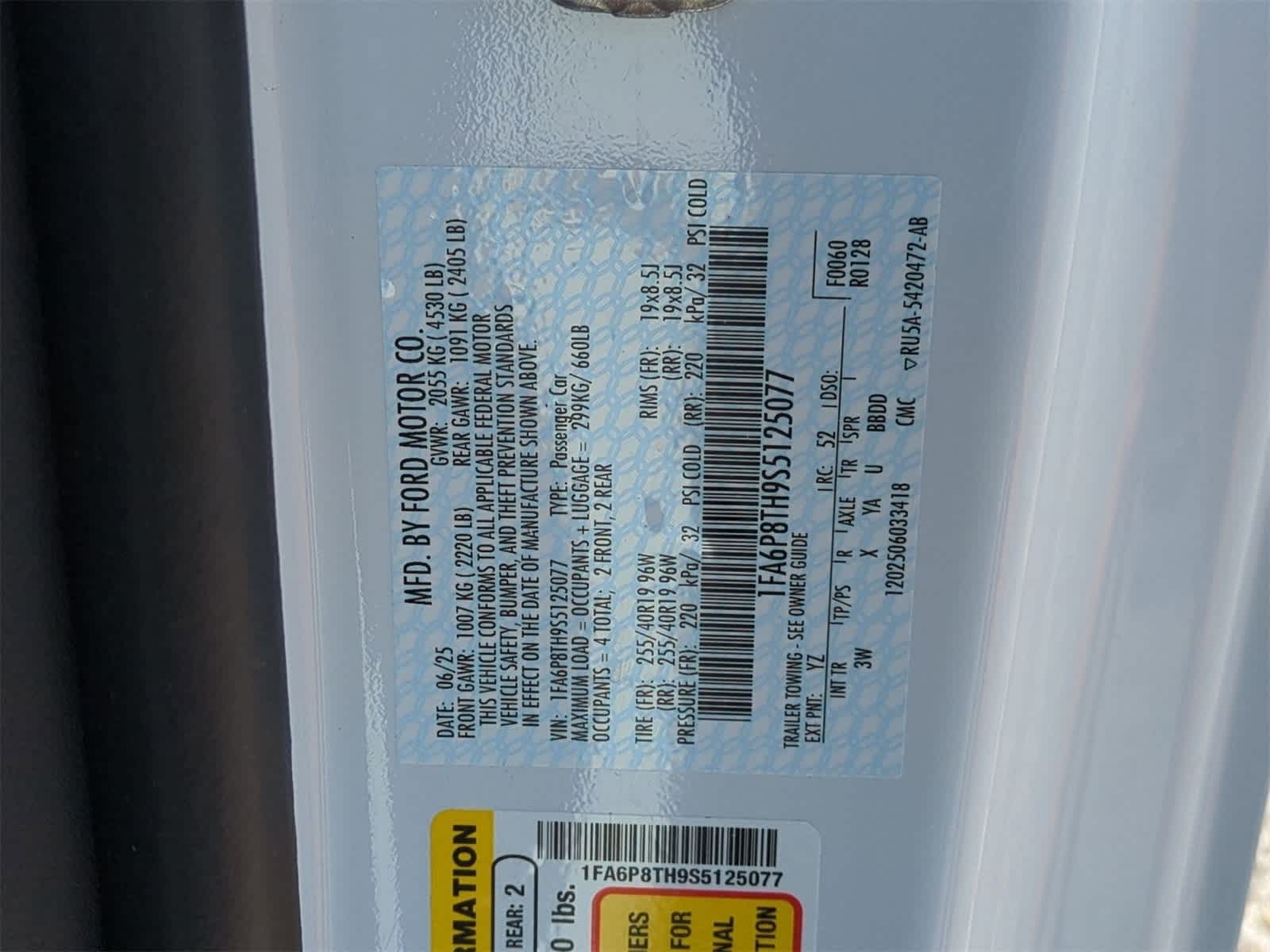 Thumbnail: 2025 Ford Mustang - 31