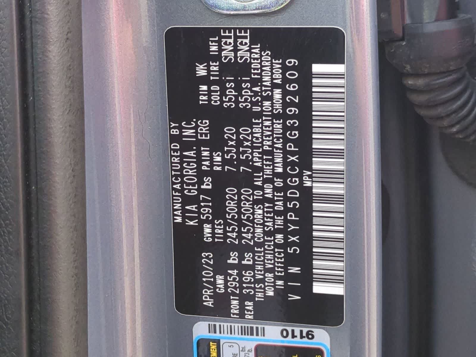 Thumbnail: 2023 Kia Telluride - 34