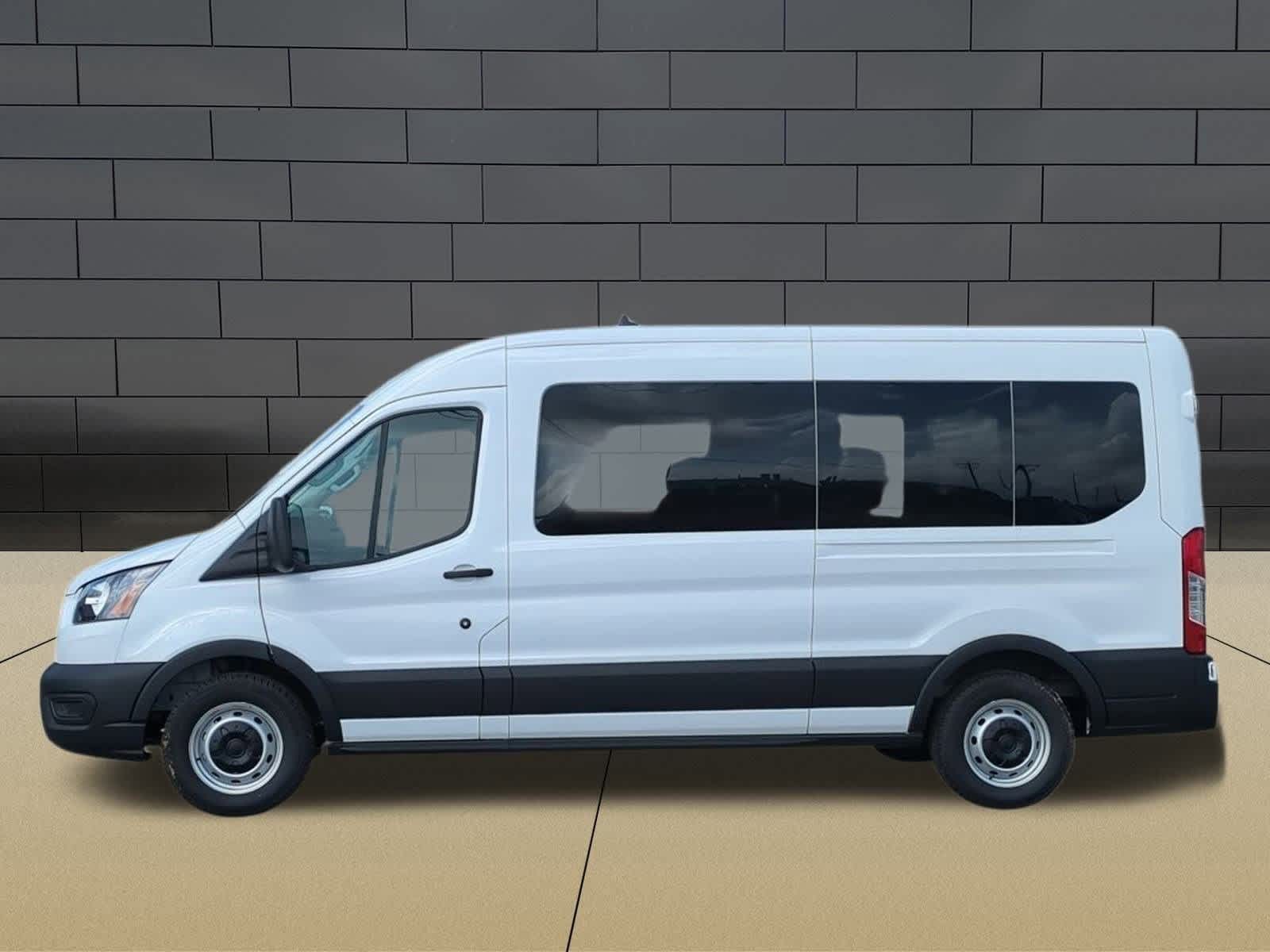 Thumbnail: 2025 Ford Econoline - 5