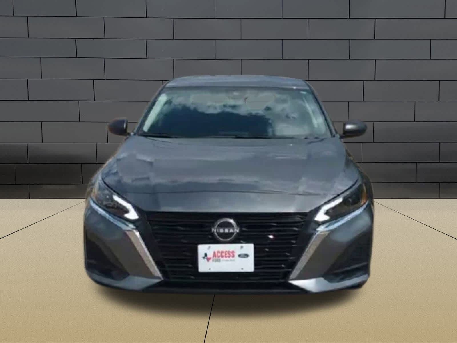 Thumbnail: 2024 Nissan Altima - 3