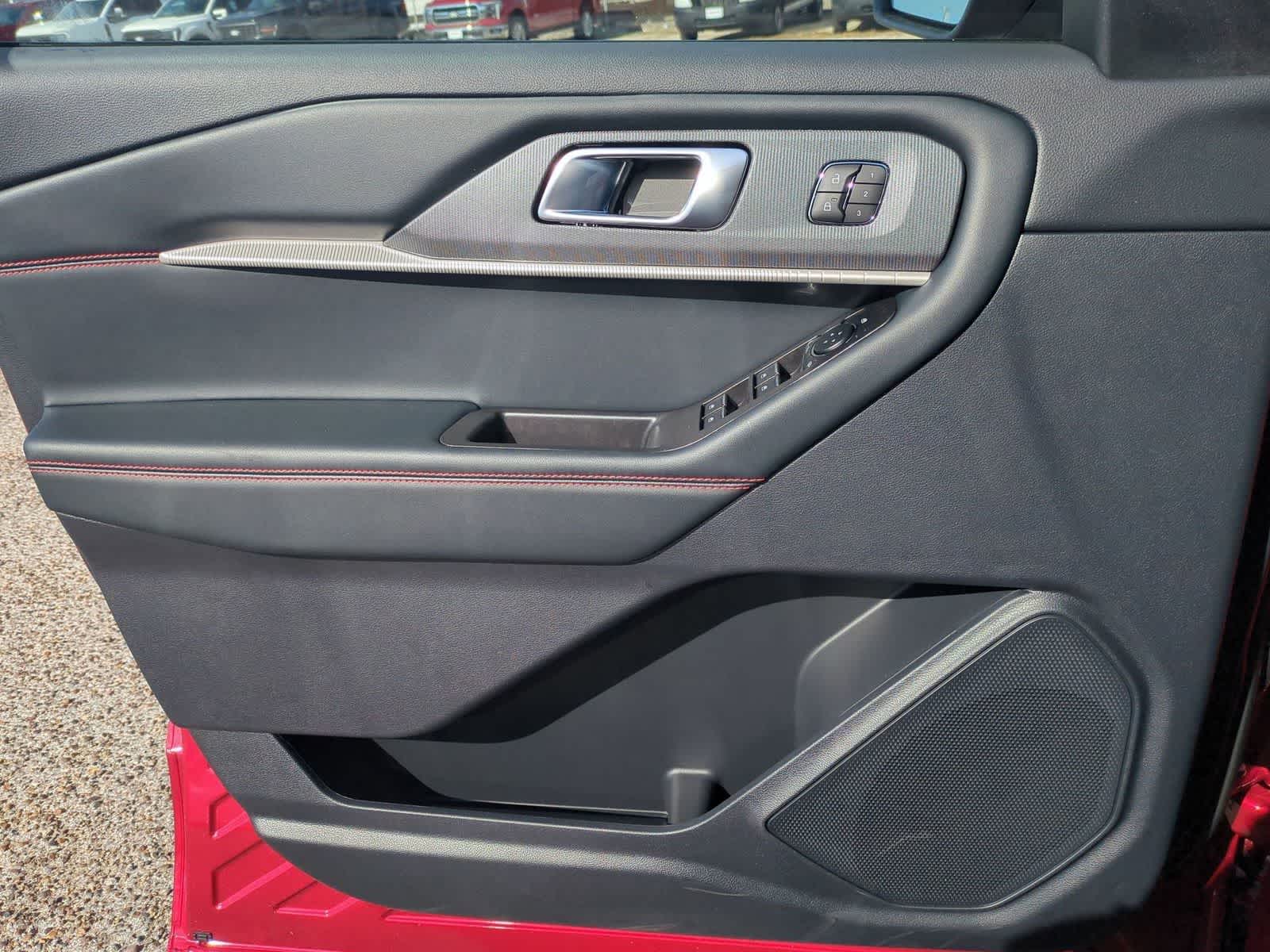 Thumbnail: 2026 Ford Explorer - 22