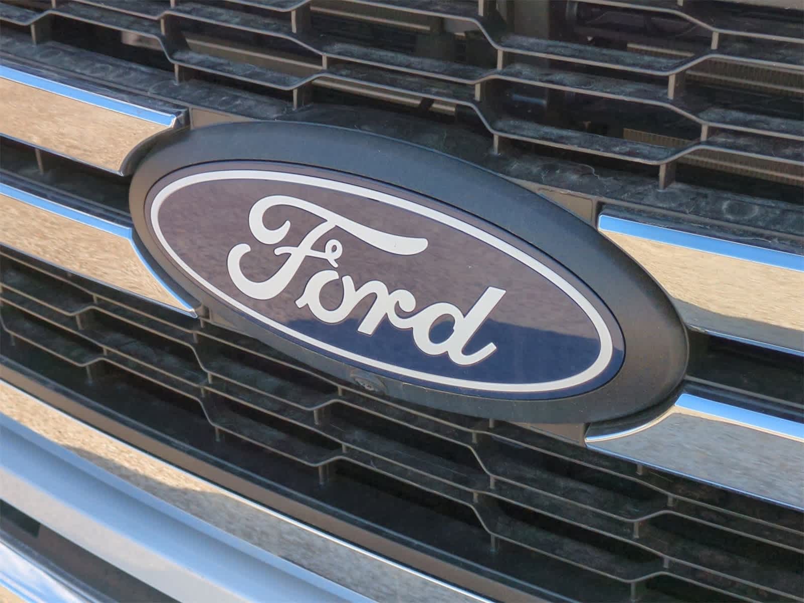 Thumbnail: 2025 Ford F-150 - 32