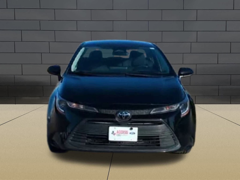 Used 2023 Toyota Corolla LE Sedan