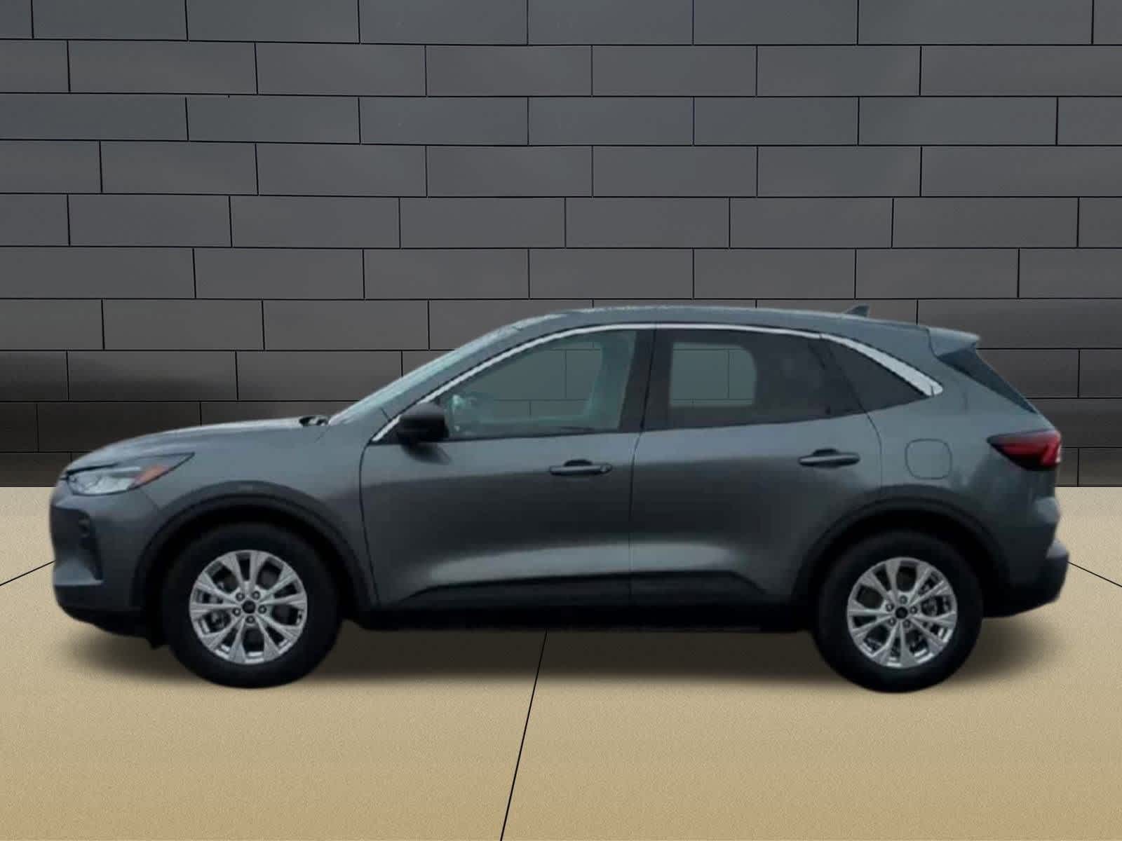 Thumbnail: 2024 Ford Escape - 5