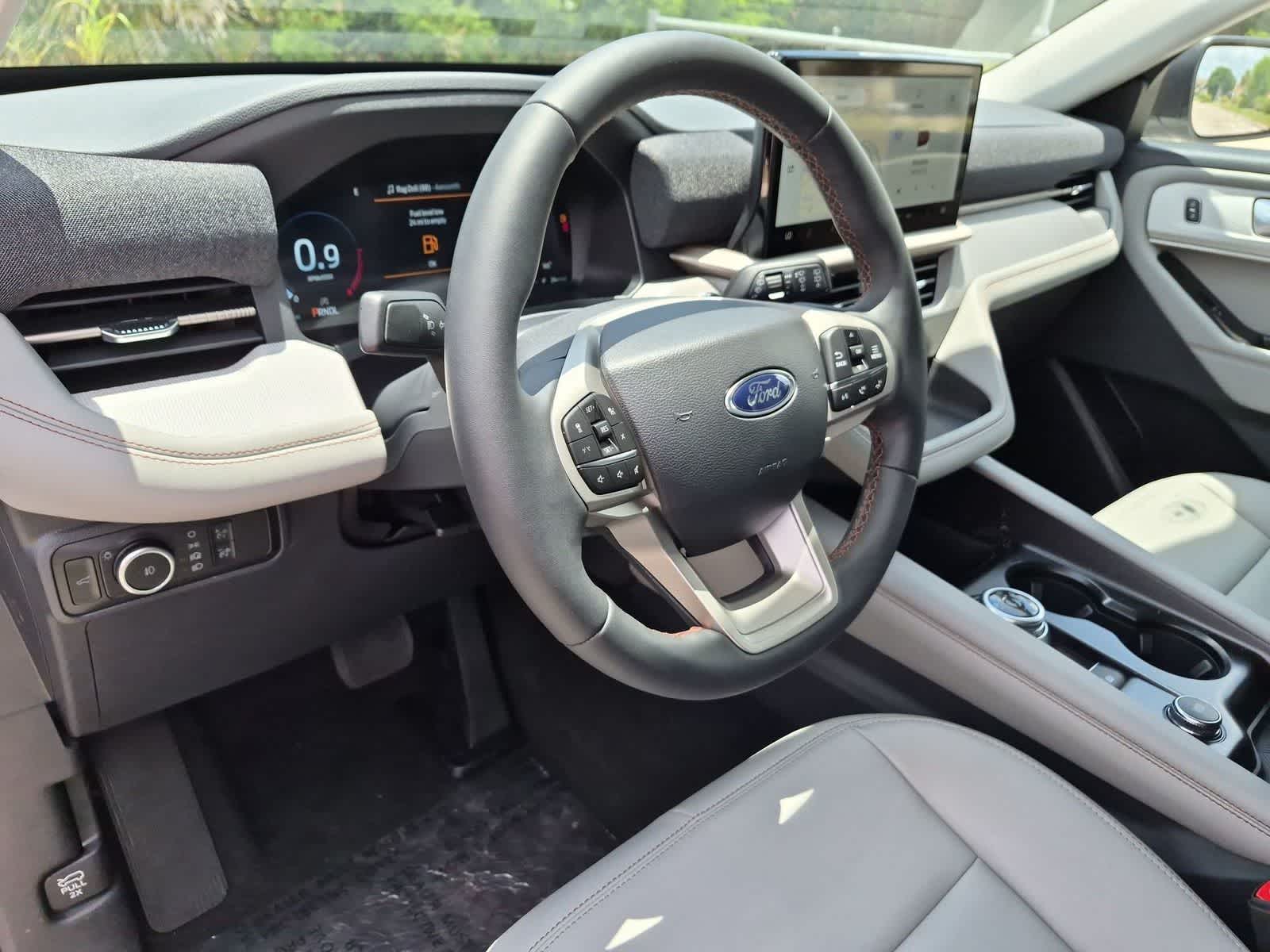 Thumbnail: 2026 Ford Explorer - 10