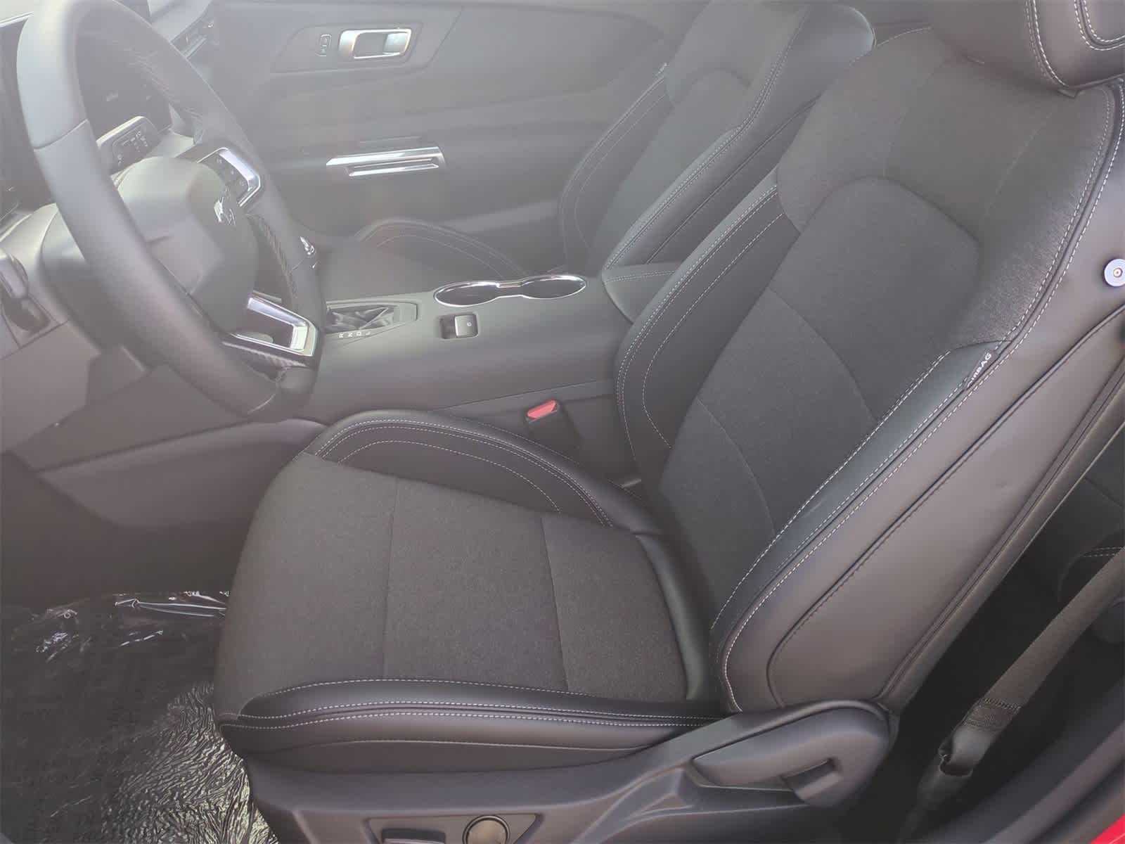 Thumbnail: 2025 Ford Mustang - 18