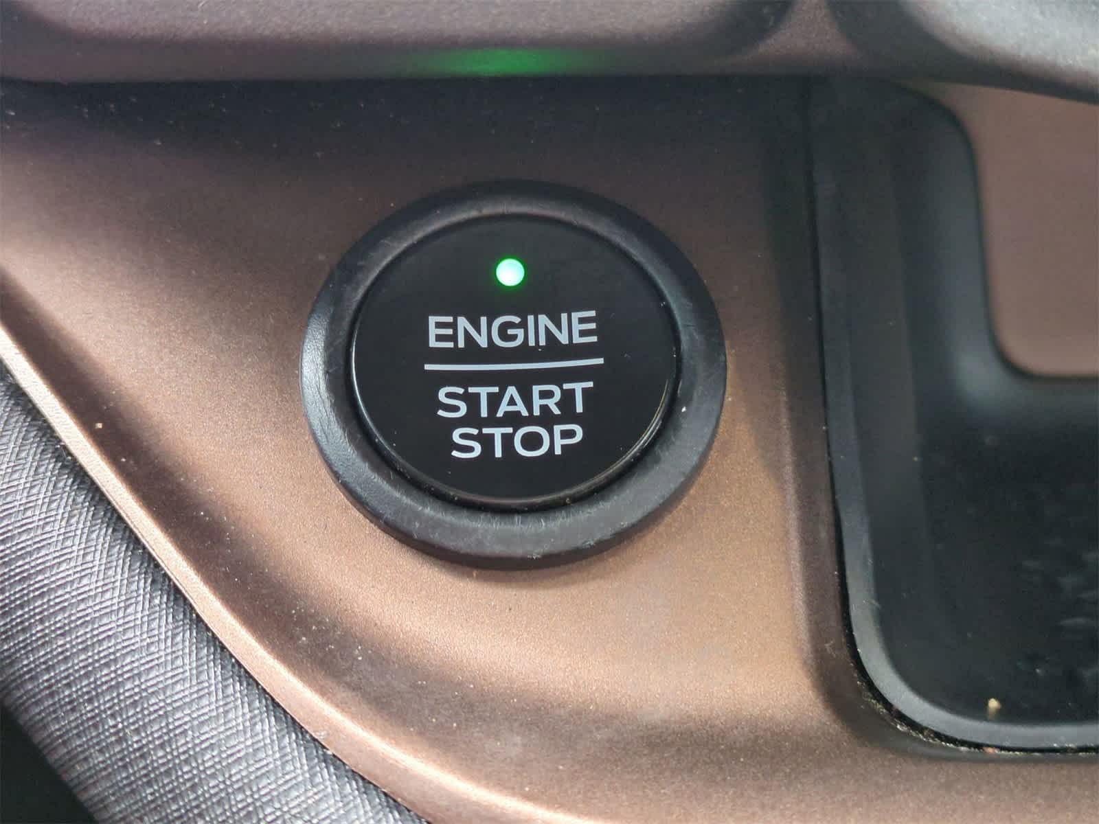 Thumbnail: 2021 Ford Bronco Sport - 17