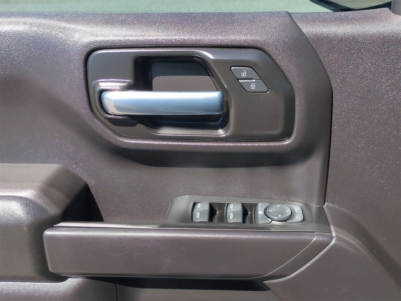 Thumbnail: 2023 Chevrolet Silverado 1500 - 22