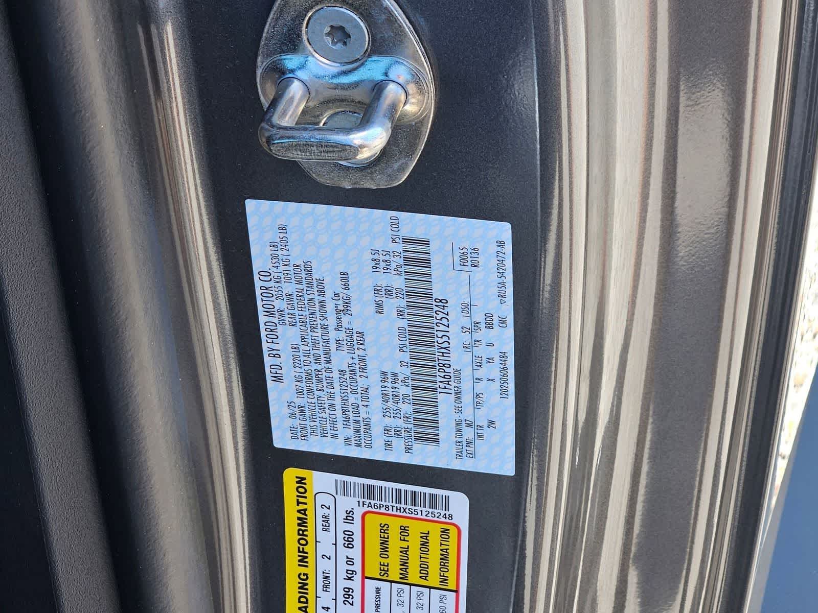 Thumbnail: 2025 Ford Mustang - 30