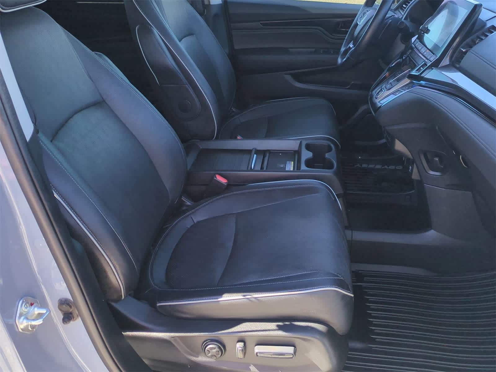 Thumbnail: 2023 Honda Odyssey - 28