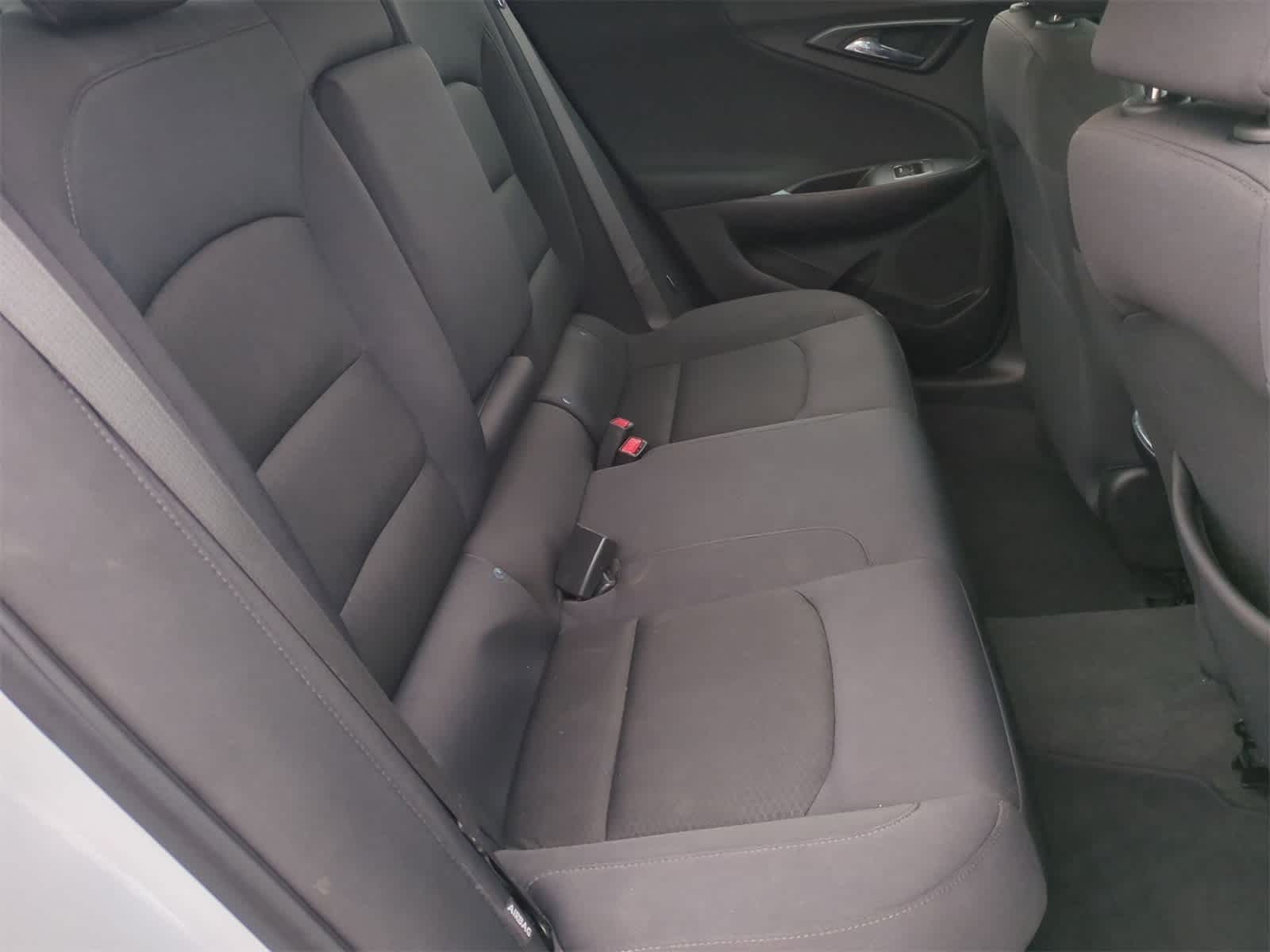 Thumbnail: 2023 Chevrolet Malibu - 25