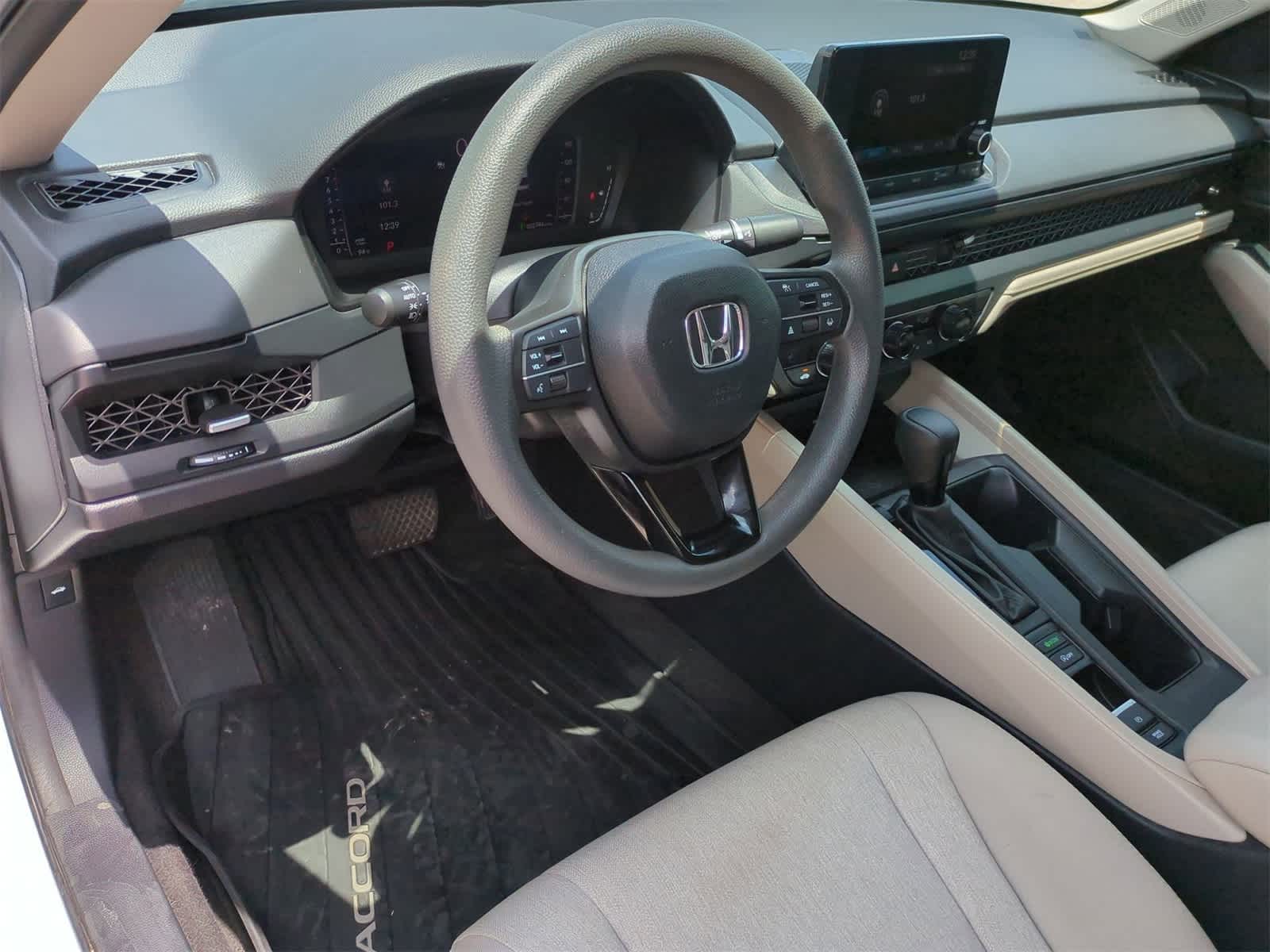 Thumbnail: 2023 Honda Accord - 10