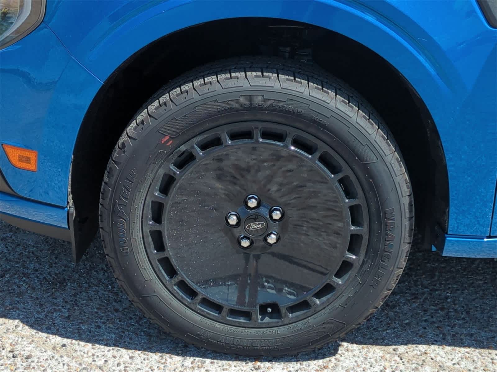 Thumbnail: 2025 Ford Maverick - 31